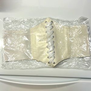 Off white wide stretch corset belt NWOT